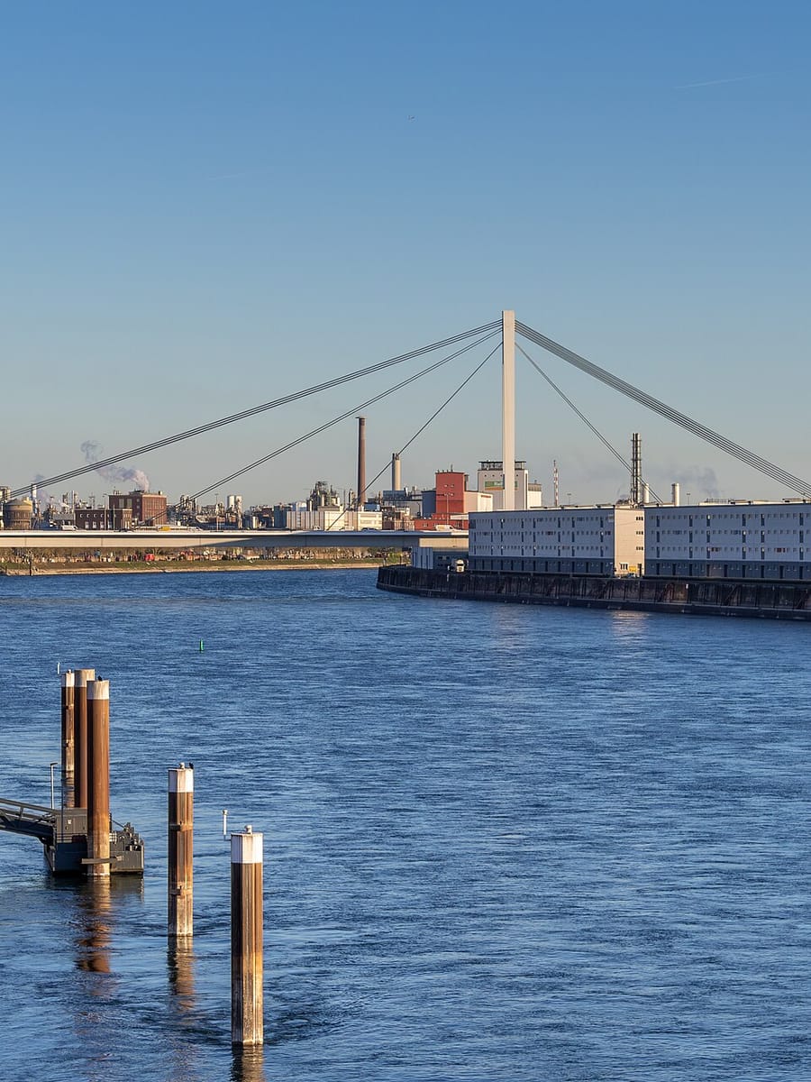 Stadtansicht von Ludwigshafen am Rhein